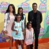 Chris Rock, sa femme Malaak Compton-Rock et leurs filles Lola Simone et Savannah lors de la 27ème cérémonie annuelle des "Kid's Choice Awards" à Los Angeles, le 29 mars 2014.  