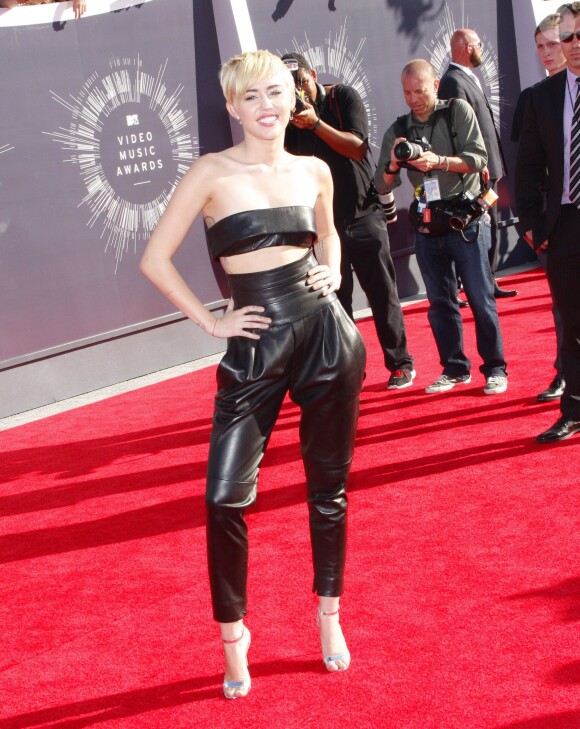 Miley Cyrus à la Cérémonie des MTV Video Music Awards à Inglewood, le 24 août 2014.  