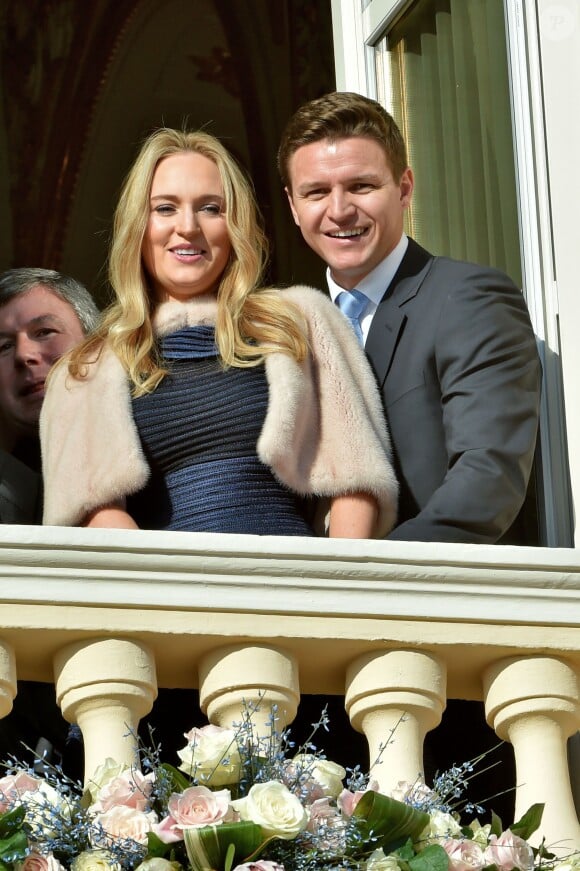Gareth Wittstock et sa compagne Roisin Galvin lors de la présentation officielle des jumeaux Gabriella et Jacques, enfants du prince Albert II et de la princesse Charlene, au balcon du palais princier à Monaco le 7 janvier 2015.