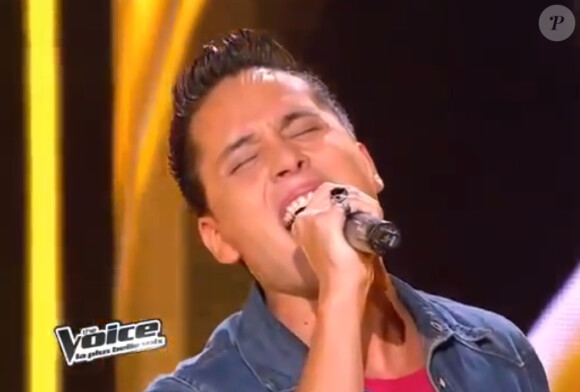 Jo Soul dans The Voice 2  sur TF1. Le chanteur intègre le casting des Anges 7 sur NRJ12.