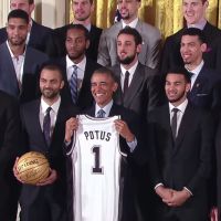 Tony Parker et les Spurs : Invités comblés d'un Barack Obama chambreur