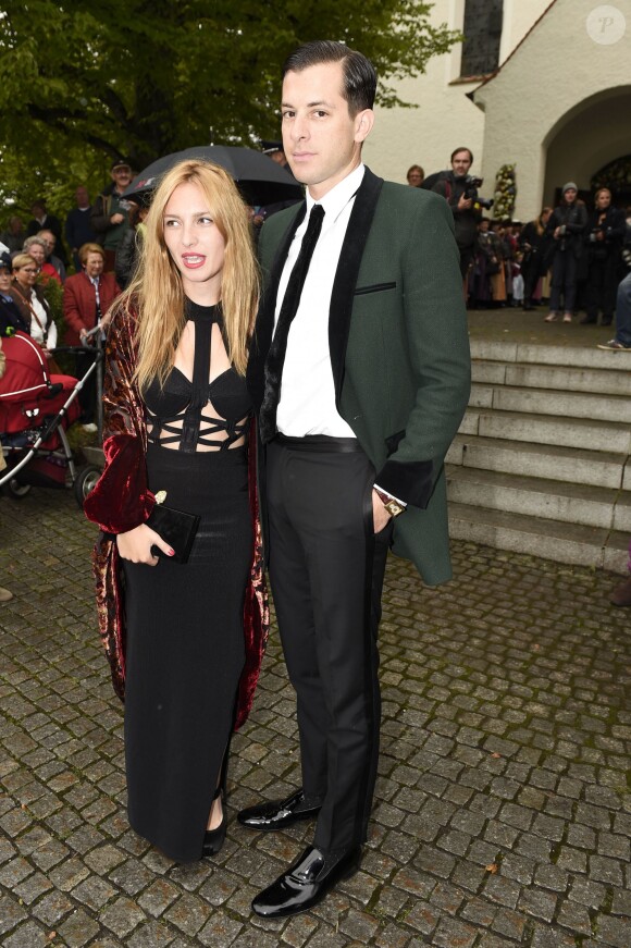 Mark Ronson et sa femme Joséphine de la Baume le 13 septembre 2014. 