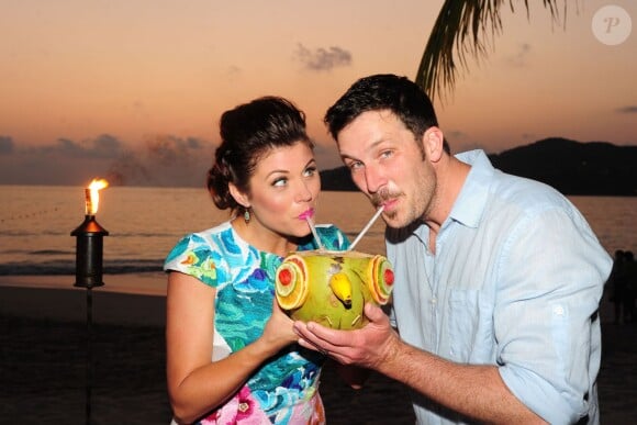 Tiffani Thiessen et son mari Brady Smith au Mexique, le 25 janvier 2014.