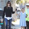 Jennifer Garner emmène sa fille Violet déguster un frozen yogurt à Santa Monica, le 15 janvier 2015.