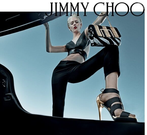 Le top model américain Ondria Hardin photographié par Steven Klein pour la campagne printemps-été 2015 de Jimmy Choo.