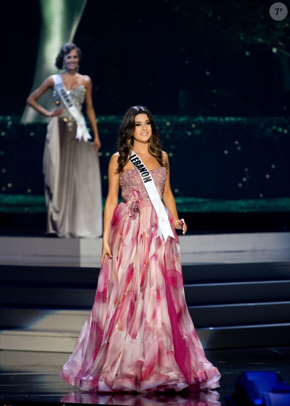 Saly Greige défile à la U.S. Century Bank Arena, à Miami, Floride, le 21 janvier 2015 pour Miss Univers 2015