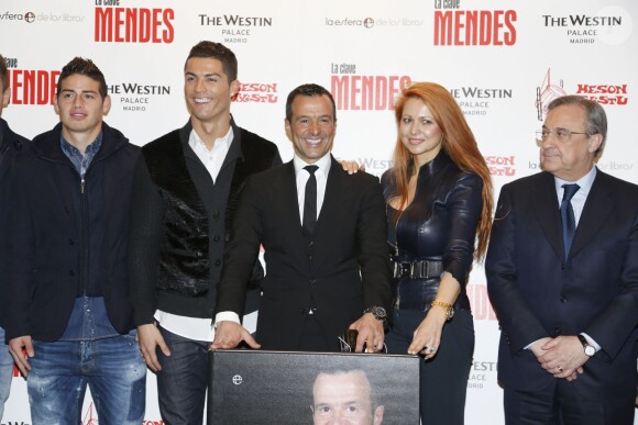 Cristiano Ronaldo, James Rodriguez, Cristiano Ronaldo, Jorge Mendes, Florentino Perez - Cristiano Ronaldo assiste à la présentation du livre"La clave Mendes" à Madrid en Espagne le 22 janvier 2015. 