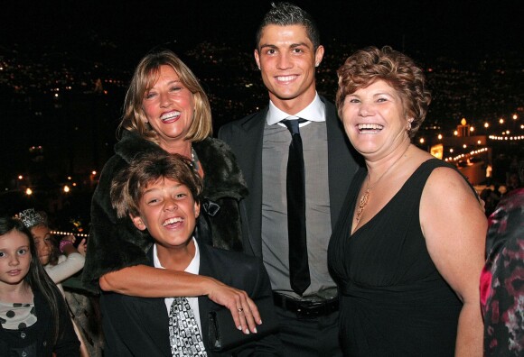Cristiano Ronaldo en famille à Funchal, le 31 décembre 2008