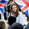 Kate Middleton lors de l'inauguration de l'école Kensington Aldridge Academy le 19 janvier 2015. La duchesse de Cambridge a été victime de retouches abusives, à partir d'une photo de ce jour-là, pour la couverture de l'hebdomadaire australien Woman's Day.