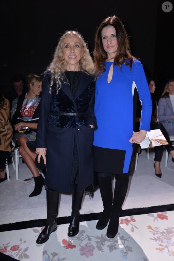 Franca Sozzani et Livia Firth assistent au défilé Giambattista Valli haute couture printemps-été 2015-2016 au Grand Palais. Paris, le 26 janvier 2015.