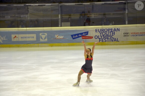 Exclusif - La princesse Alexandra de Hanovre, passionnée de patinage artistique et scolarisée en sport études, présentait lundi 26 janvier 2015 son programme court lors du Festival olympique de la jeunesse européenne (FOJE) d'hiver 2015 à Dornbirn, en Autriche.