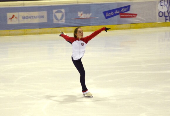 Exclusif - La princesse Alexandra de Hanovre, passionnée de patinage artistique et scolarisée en sport études, à l'entraînement lundi 26 janvier 2015 lors du Festival olympique de la jeunesse européenne (FOJE) d'hiver 2015 à Dornbirn, en Autriche.