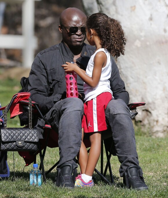 Seal assiste au match de football de ses enfants Leni, Henry et Johan à Los Angeles Le 31 Janvier 2015
