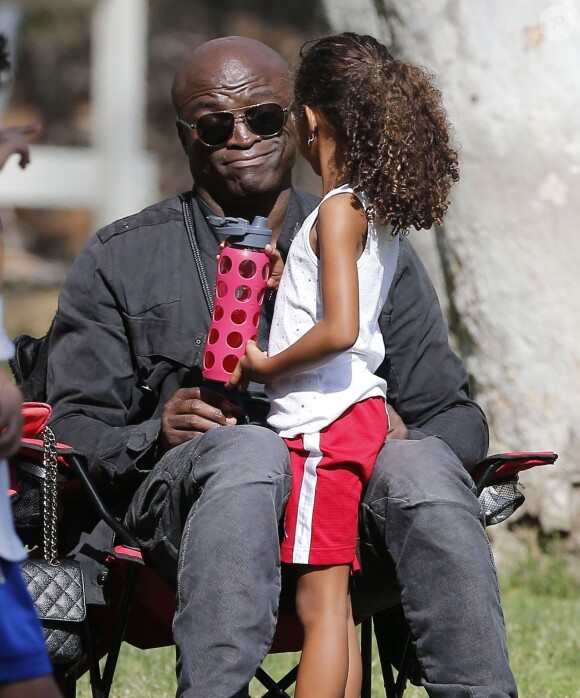 Seal assiste au match de football de ses enfants Leni, Henry et Johan à Los Angeles Le 31 Janvier 2015