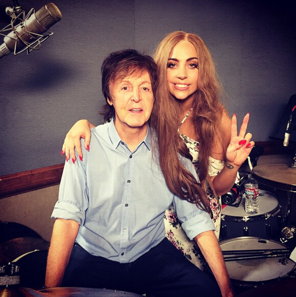 Paul McCartney et Lady Gaga en studio. Février 2015.