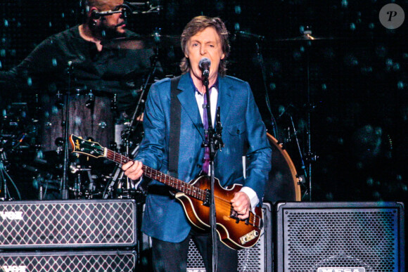 Paul McCartney en concert à Sau Paulo au Brésil, le 25 novembre 2014. 