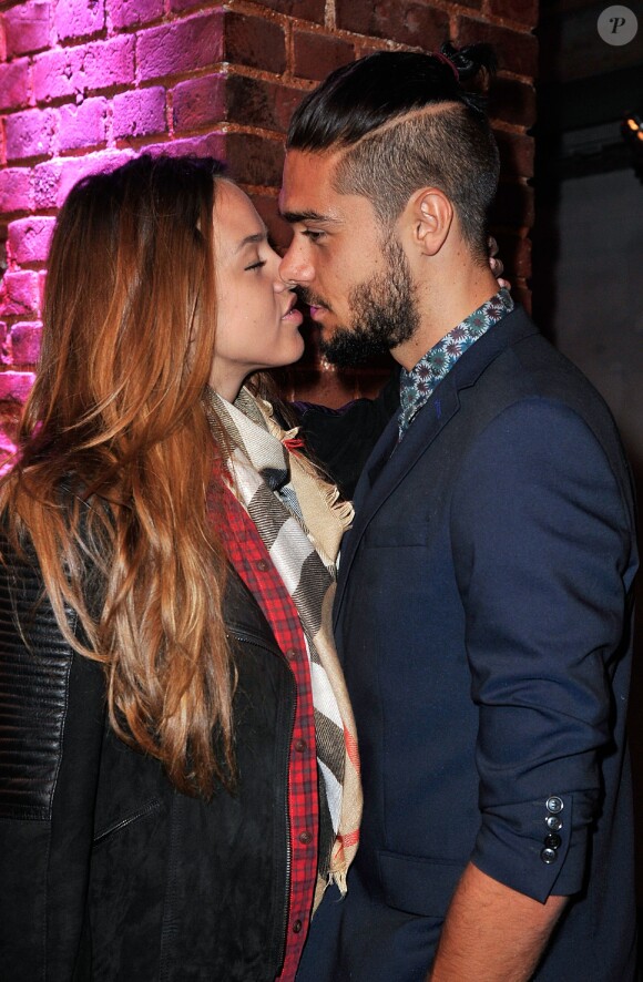Exclusif - Vanessa Lawrens (Les Anges de la télé-réalité 6) et son compagnon Julien Guirado - Casting People Extension aux Salons du Louvre à Paris le 9 avril 2014.