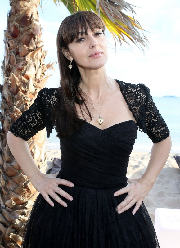 Exclusif - Rencontre avec Monica Bellucci sur la plage Magnum à l'occasion du 67e festival de Cannes à Cannes le 18 mai 2014. 