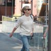 Reese Witherspoon fait du shopping avec une amie à Los Angeles, le 6 février 2015.