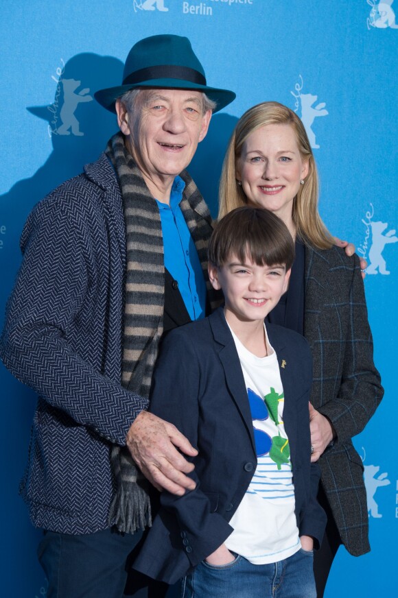 Ian McKellen, Milo Parker et Laura Linney - Photocall du film "Mr Holmes" lors de la 65e édition du festival international du film de Berlin en Allemagne le 8 février 2015.
