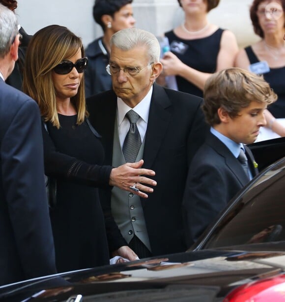 Melissa Rivers er son fils Cooper - Obsèques de Joans Rivers au Temple Emanu-El à New York, le 7 septembre 2014.