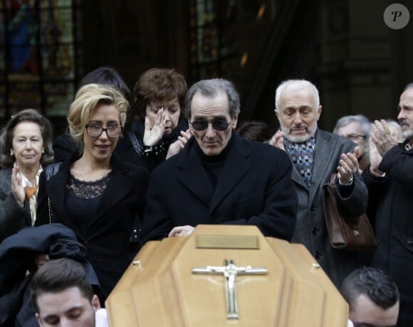 La fille de Corinne Le Poulain Julia Duchaussoy et le compagnon de la défunte, André Matheron - Obsèques de Corinne Le Poulain en l'église Saint-Roch à Paris, le 16 février 2015.