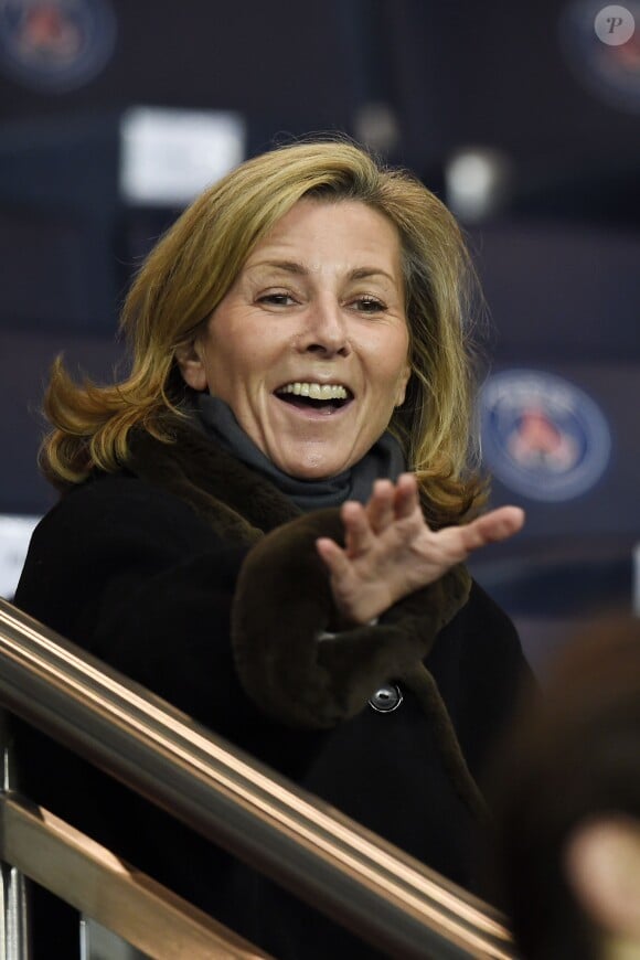 Claire Chazal lors du match de Ligue des Champions le Paris Saint-Germain et Chelsea au Parc des Princes, à Paris le 17 février 2015