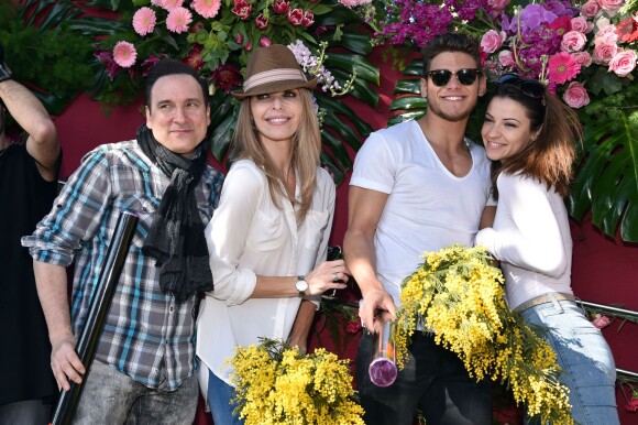 Jean-Marc Généreux, Tonya Kinzinger, Rayane Bensetti et Denitsa Ikonomova -Première bataille de fleurs sur la Promenade des Anglais lors du 131ème carnaval de Nice "Roi de la Musique", avec une partie des membres de "Danse avec les stars", le 18 février 2015. 