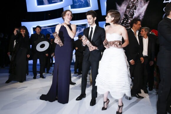 Adèle Haenel (César de la meilleur actrice pour Les Combattants), Pierre Niney en Dior, montre Montblanc et chaussures Louboutin (César du meilleur acteur dans Yves Saint Laurent), Kristen Stewart (César de la meilleure actrice dans un second rôle pour sa prestation dans Sils Maria) - 40e cérémonie des César au théâtre du Châtelet à Paris, le 20 février 2015.