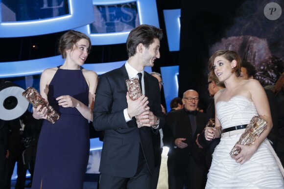 Adèle Haenel (César de la meilleur actrice pour Les Combattants), Pierre Niney en Dior, montre Montblanc et chaussures Louboutin (César du meilleur acteur dans Yves Saint Laurent), Kristen Stewart (César de la meilleure actrice dans un second rôle pour sa prestation dans Sils Maria) - 40e cérémonie des César au théâtre du Châtelet à Paris, le 20 février 2015.