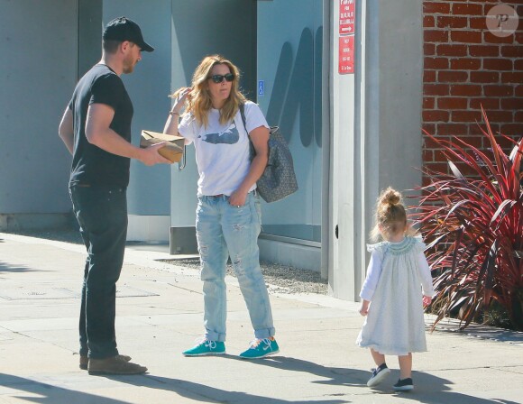 Exclusif - Drew Barrymore avec son mari Will Koppleman et leur fille Olive en famille à Los Angeles, le 23 janvier 2015.