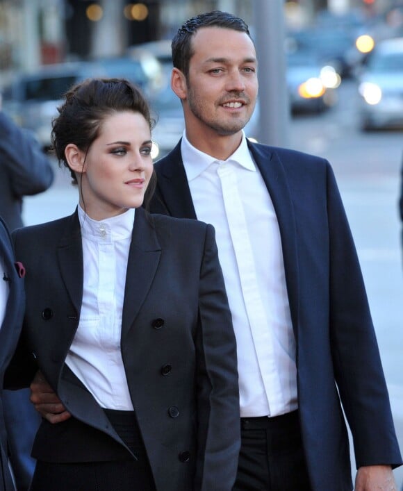 Kristen Stewart et Rupert Sanders à la première de Blanche-Neige et le Chasseur le 29 mai 2012 à Hollywood. ©BestImage