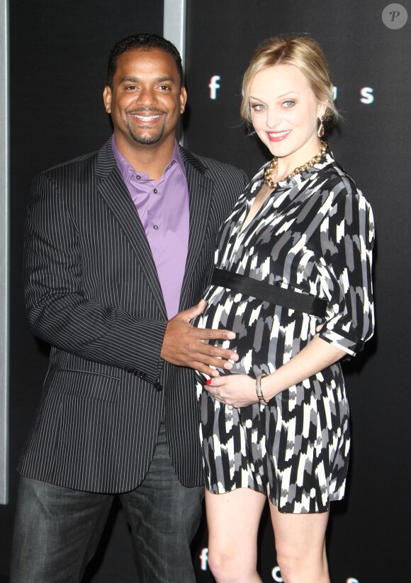 Alfonso Ribeiro et sa femme Angela Unkrich enceinte - Avant-première du film Diversion à Los Angeles le 24 février 2015