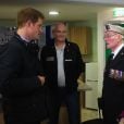 Le prince Harry en visite à Byker, Newcastle, le 25 février 2015, pour visiter les locaux de The Launchpad, une association pour le logement des vétérans de l'armée. 