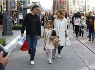 Jessica Alba : Stylée et souriante pour une virée shopping avec ses filles