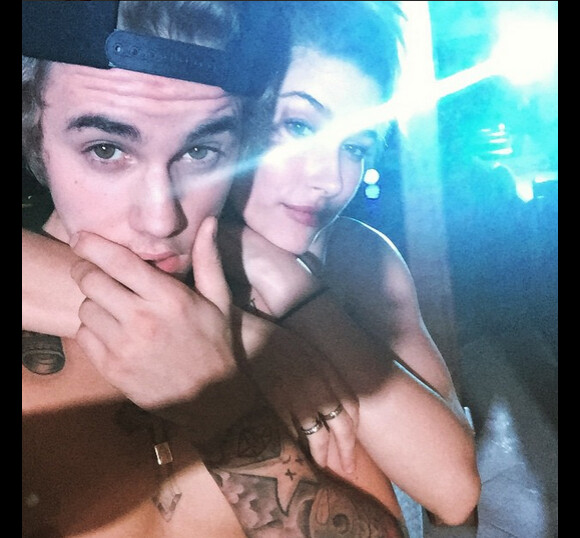 Justin Bieber a fêté ses 21 ans le 1er mars 2015. Sa supposée petite amie Hailey Baldwin a ajouté une photo en compagnie du chanteur à son compte Instagram.