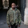 Kanye West arrive à l'hôtel de ville de Paris pour assister au défilé Dries van Noten automne-hiver 2015-2016. Paris, le 4 mars 2015.