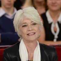 Françoise Hardy : Son ''calvaire'' et ''l'insupportable déchéance du corps''