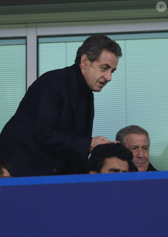 Nicolas Sarkozy et Jean-Claude Darmon lors du match de Ligue des Champions entre Chelsea et le PSG à Stamford Bridge à Londres, le 11 mars 2015