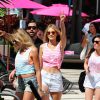 Rachel Hilbert et Gigi Hadid assistent au Victoria's Secret Pink Ultimate Spring Break au Surfcomber, à Miami. Le 14 mars 2015.