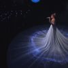 Jennifer Lopez interprète son dernier titre Feel The Light sur le plateau d'American Idol, le 19 mars 2015
