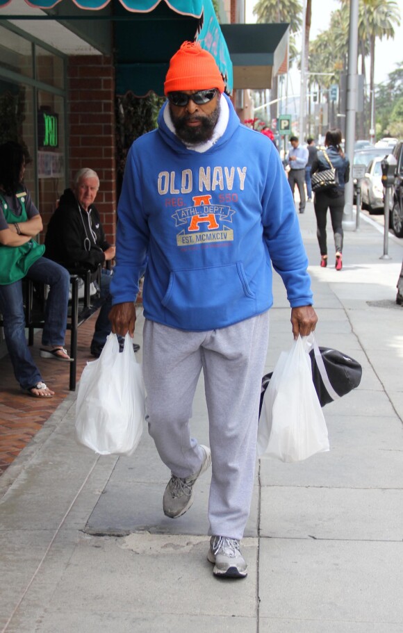Mister T fait des courses à Beverly Hills, le 17 mai 2013