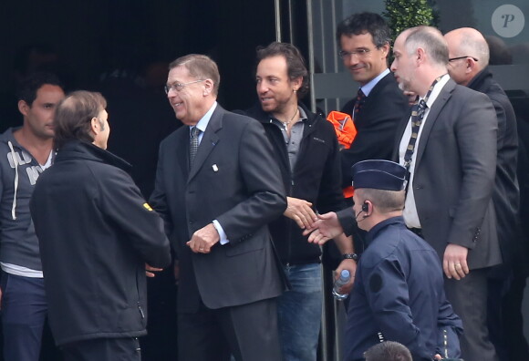 Philippe Candeloro de retour à Paris le 14 mars 2015 après le drame de Dropped en Argentine.