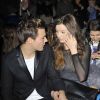 Louis Tomlinson des One Direction et sa petite amie Eleanor Calder à Londres, le 17 fevrier 2013.