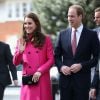 Kate Middleton, enceinte de huit mois, et le prince William ont assisté le 27 mars 2015, à Gypsy Hill, à une démonstration de l'association XLP en faveur des jeunes défavorisés, à l'église du Christ. La duchesse de Cambridge doit accoucher au mois d'avril.