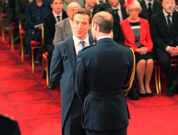 Damian Lewis (Homeland) a été fait officier dans l'ordre de l'empire britannique par le prince William, le 26 novembre 2014 à Buckingham Palace.