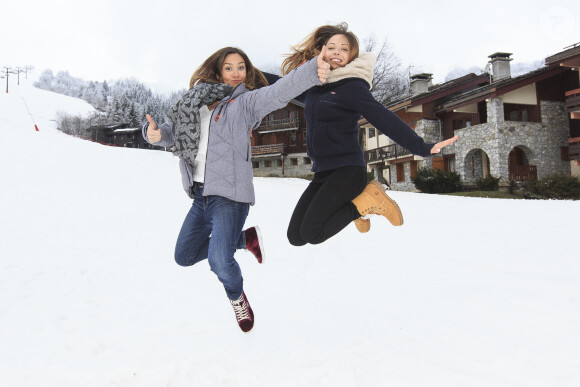 Exclusif - Les comédiennes Dounia Coesens et Emmanuelle Boidron, étaient toutes les deux marraines d'une opération qui a eu lieu ce week-end de Pâques dans la station de ski de Valmorel. Le 5 avril 2014.