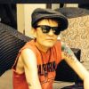 Deryck Whibley poste une photo de lui après sa sortie d'hôpital - mai 2014