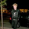 Deryck Whibley arrive pour dîner au Madeo à West Hollywood, le 23 octobre 2009