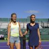 Eugenie Bouchard et Hannah Davis se sont rencontrées et ont échangé quelques balles en marge de l'Open de Miami, le 3 avril 2015